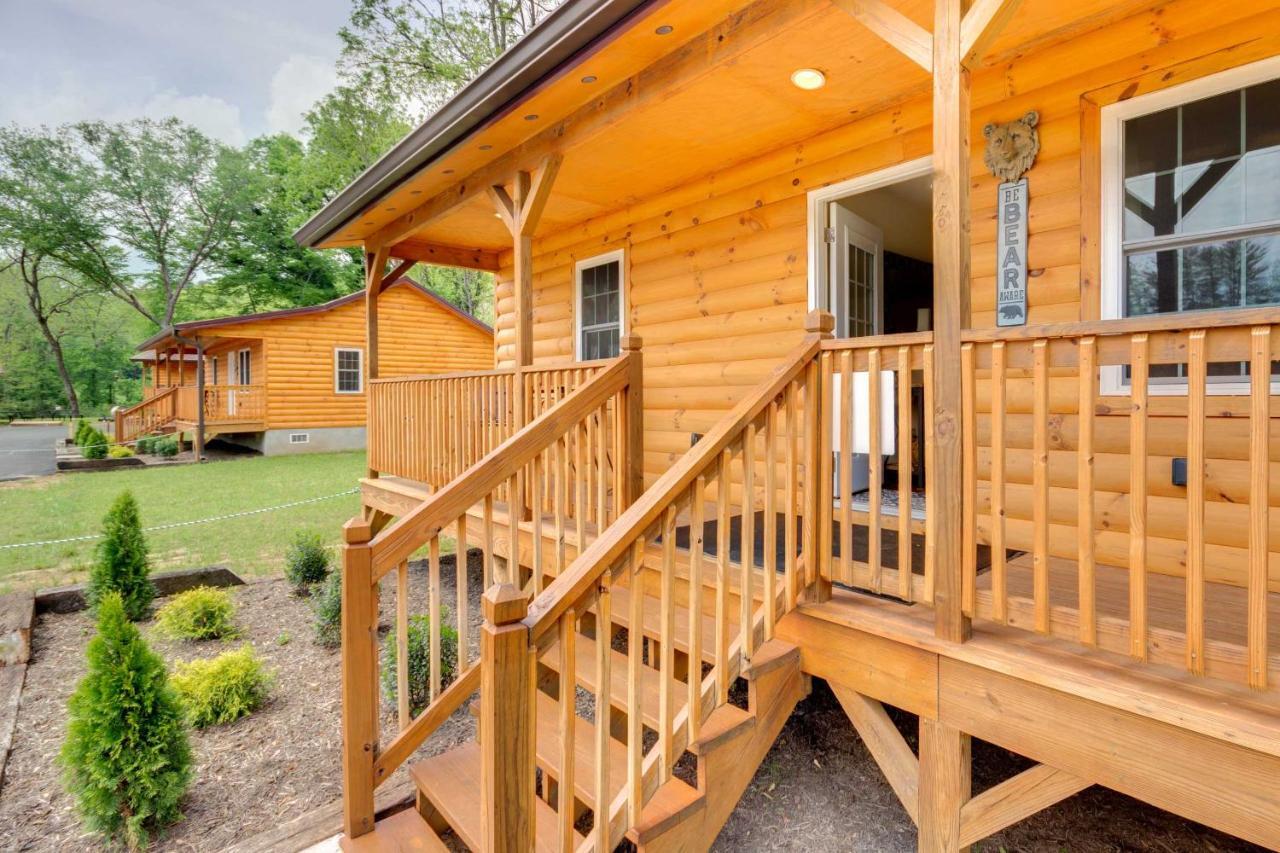 Bears Den Cabin With Porch About 5 Mi To Bryson City! Екстериор снимка